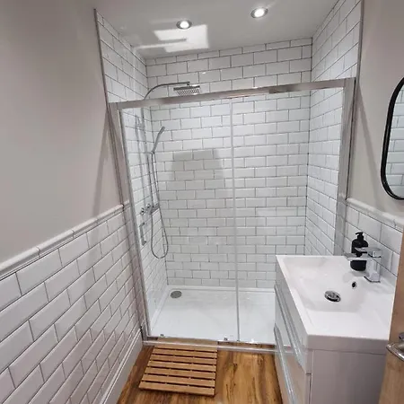 Casa vacanze 4bed Sleeps8-pet Friendly-hot Tub-log Burner *