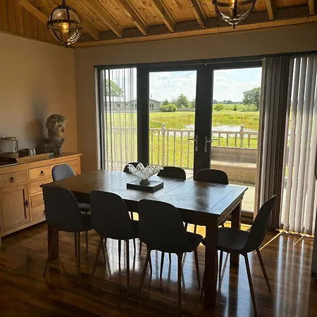 4bed Sleeps8-pet Friendly-hot Tub-log Burner Casa vacanze
