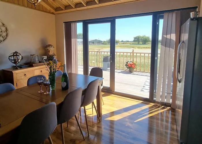 4bed Sleeps8-pet Friendly-hot Tub-log Burner Casa vacanze York