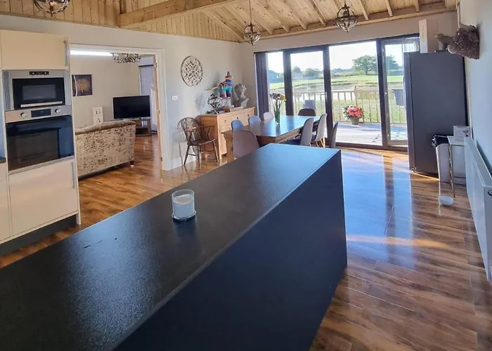 4bed Sleeps8-pet Friendly-hot Tub-log Burner Casa vacanze